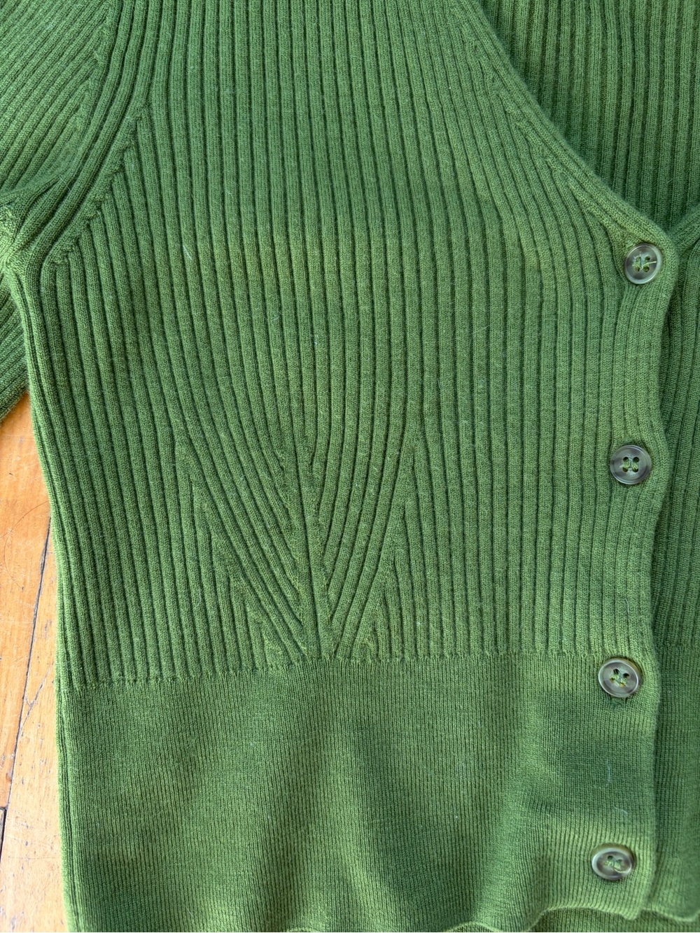COS Olive Ribbed V-Neck Cropped Cardigan - Picture 3 of 3